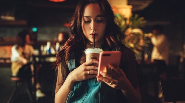 LOS NIÑOS Y LOS TELÉFONOS INTELIGENTES.